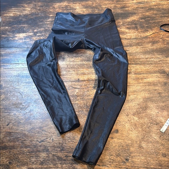 Koral Lustrous High Rise Legging – Black shiny size extra smalll - Picture 3 of 9